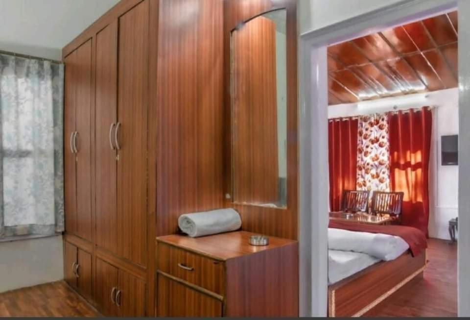 5 Bedrooms By Humble Stay Kasauli Exterior photo