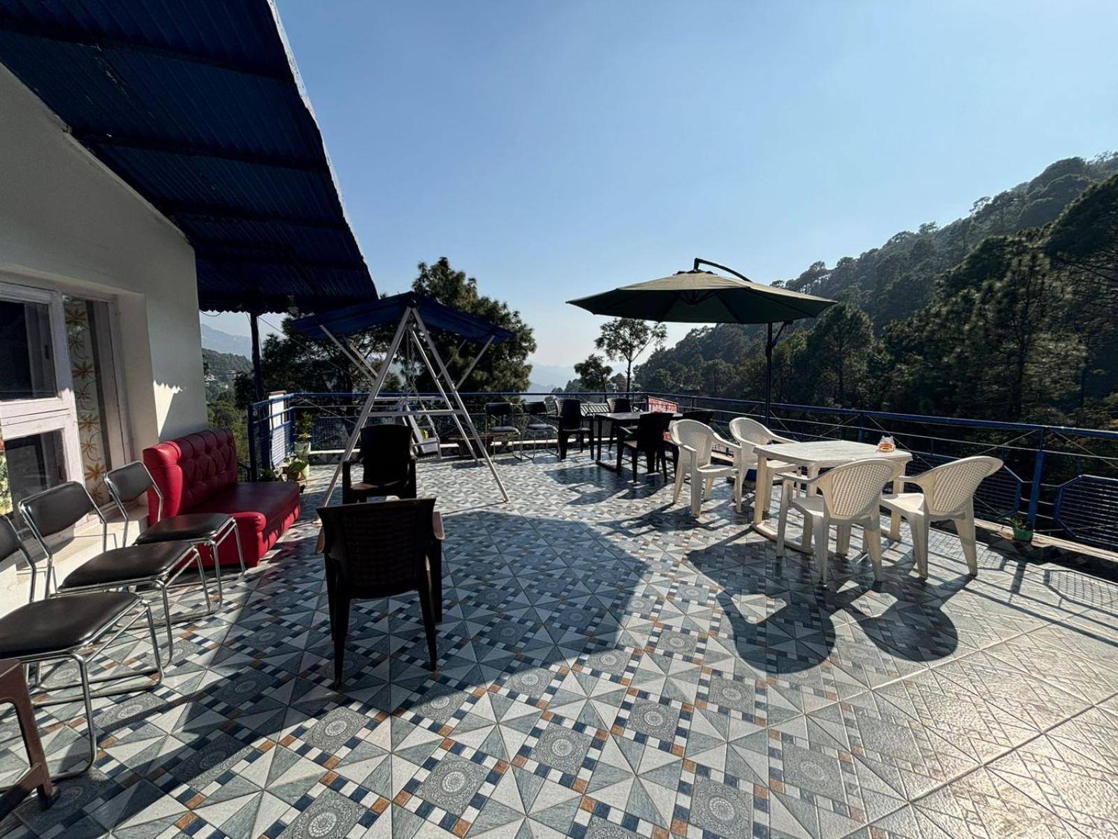 5 Bedrooms By Humble Stay Kasauli Exterior photo